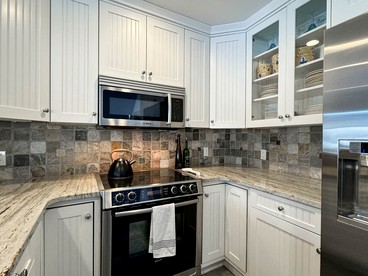 Impressive Villa Surrounded by Trees with Fantastic Sights in Jackson, New Hampshire - Jackson, New Hampshire - glamping.directory
