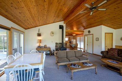 Quaint Vacation Rental with Madison River Views near Yellowstone in Southwest Montana - Cameron, Montana - glamping.directory