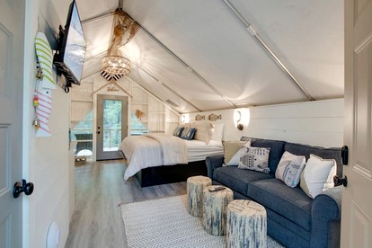 Incredible Tented Cabin Nestled Amidst Trees in Scottsboro, Alabama - Scottsboro, Alabama - glamping.directory