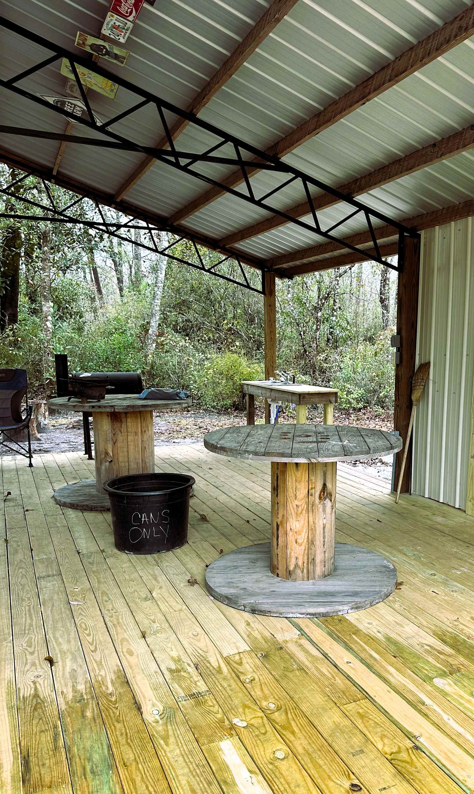 Larry & Sheila's Blackwater Getaway - Wing, Alabama - glamping.directory