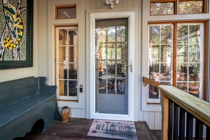 Unique Artistic Cabin Nestled in the Trees for a Peaceful Escape near Chapel Hill, North Carolina - Chapel Hill, North Carolina - glamping.directory