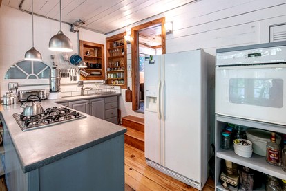 Unique Artistic Cabin Nestled in the Trees for a Peaceful Escape near Chapel Hill, North Carolina - Chapel Hill, North Carolina - glamping.directory