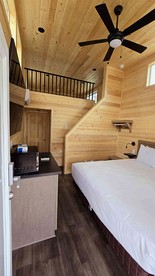 Stylish New Chalet Escape with Loft & Private Porch in Williams, Arizona - Williams, Arizona - glamping.directory