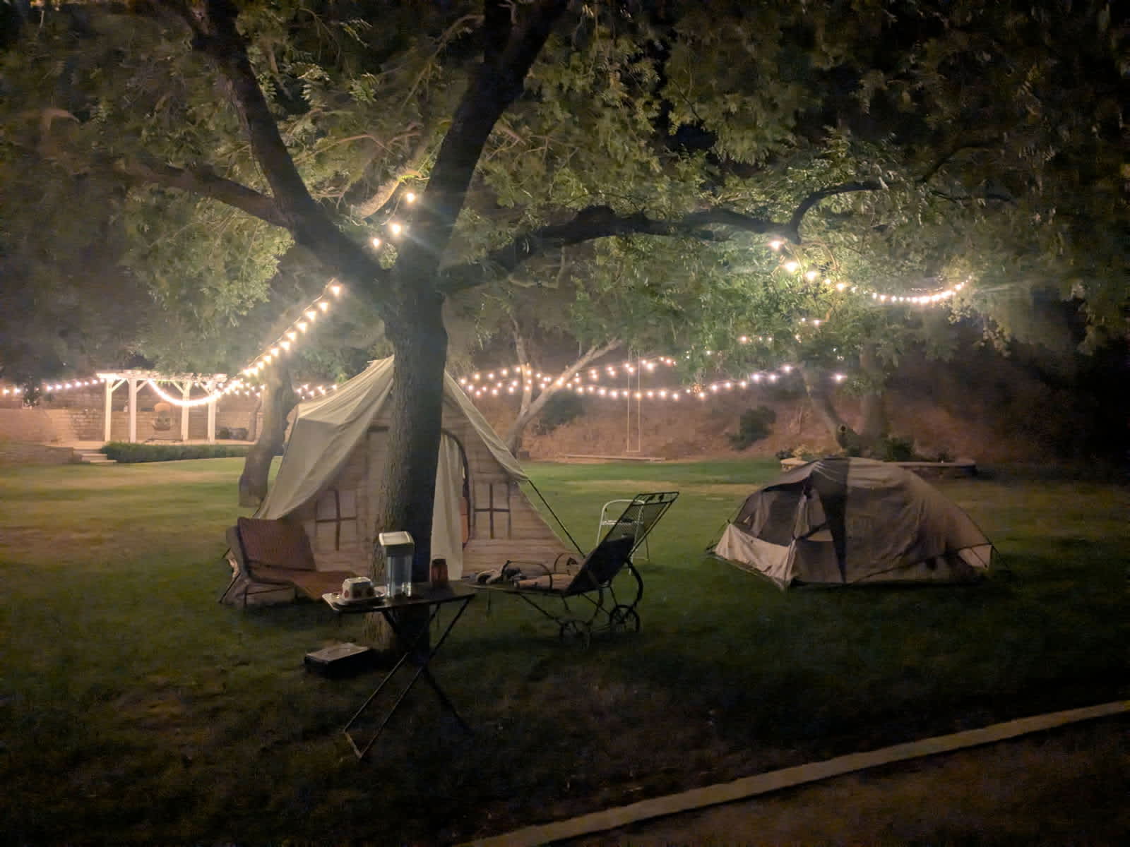 Rock & Oak - Knights Ferry, California - glamping.directory
