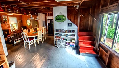 Unique Floating Home on Private Island for a Memorable Romantic Escape on Brantingham Lake, New York - Greig, New York - glamping.directory