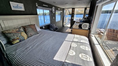 Unique Floating Home on Private Island for a Memorable Romantic Escape on Brantingham Lake, New York - Greig, New York - glamping.directory