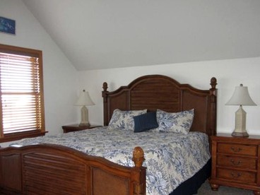 Spacious Cottage Rental for Families in Buxton, North Carolina - Buxton, North Carolina - glamping.directory