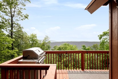 Rustic-Modern Chalet w/ Fire Pit, Deck & Views in Slanesville, WV - Slanville, West Virginia - glamping.directory
