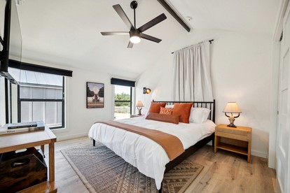 Chic Spacious A-Frame Ideal for a Relaxing Getaway in Texas - New Braunfels, Texas - glamping.directory