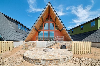 Chic Spacious A-Frame Ideal for a Relaxing Getaway in Texas - glamping.directory