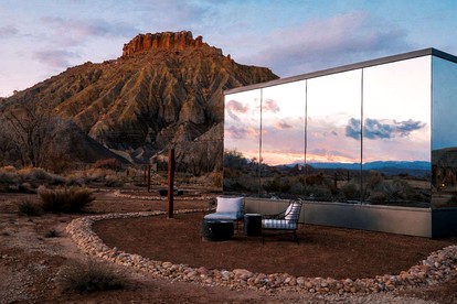 Minimalist Mirror Studio Stay with Red Rock Views near Capitol Reef, Torrey Utah - Torrey, Utah - glamping.directory