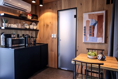 Mirror Tiny House with Equipped Interior and Fire Pit in Orderville, Utah - Orderville, Utah - glamping.directory