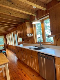 Rustic Log Cabin with Panoramic Mountain Views near Cloudland Canyon, Lookout Mountain GA - Rising Fawn, Georgia - glamping.directory