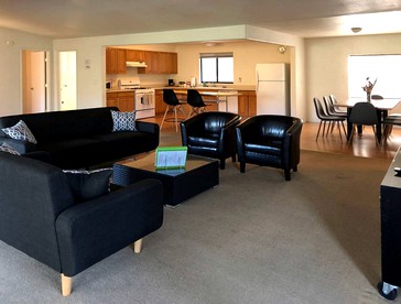 Contemporary Vacation Rental in the Sierra Nevada near Kings Canyon, California - Badger, California - glamping.directory