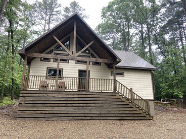 Cute Glamping Cabin for Rest and Relaxation near Ouachita National Forest, Oklahoma - glamping.directory