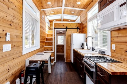 Family Fun Near Zion: Cozy Modern Tiny Home in Beautiful Utah! - Apple Valley, Utah - glamping.directory