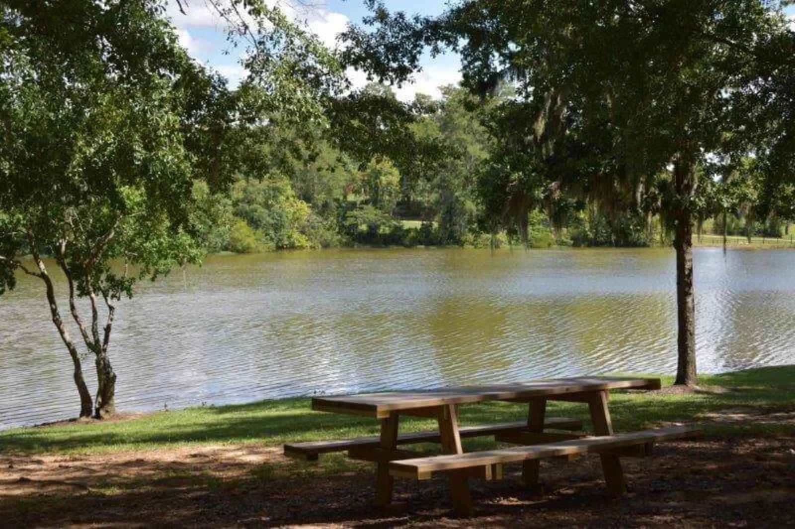 Kick Back Ranch and Event Center - Montgomery, Alabama - glamping.directory