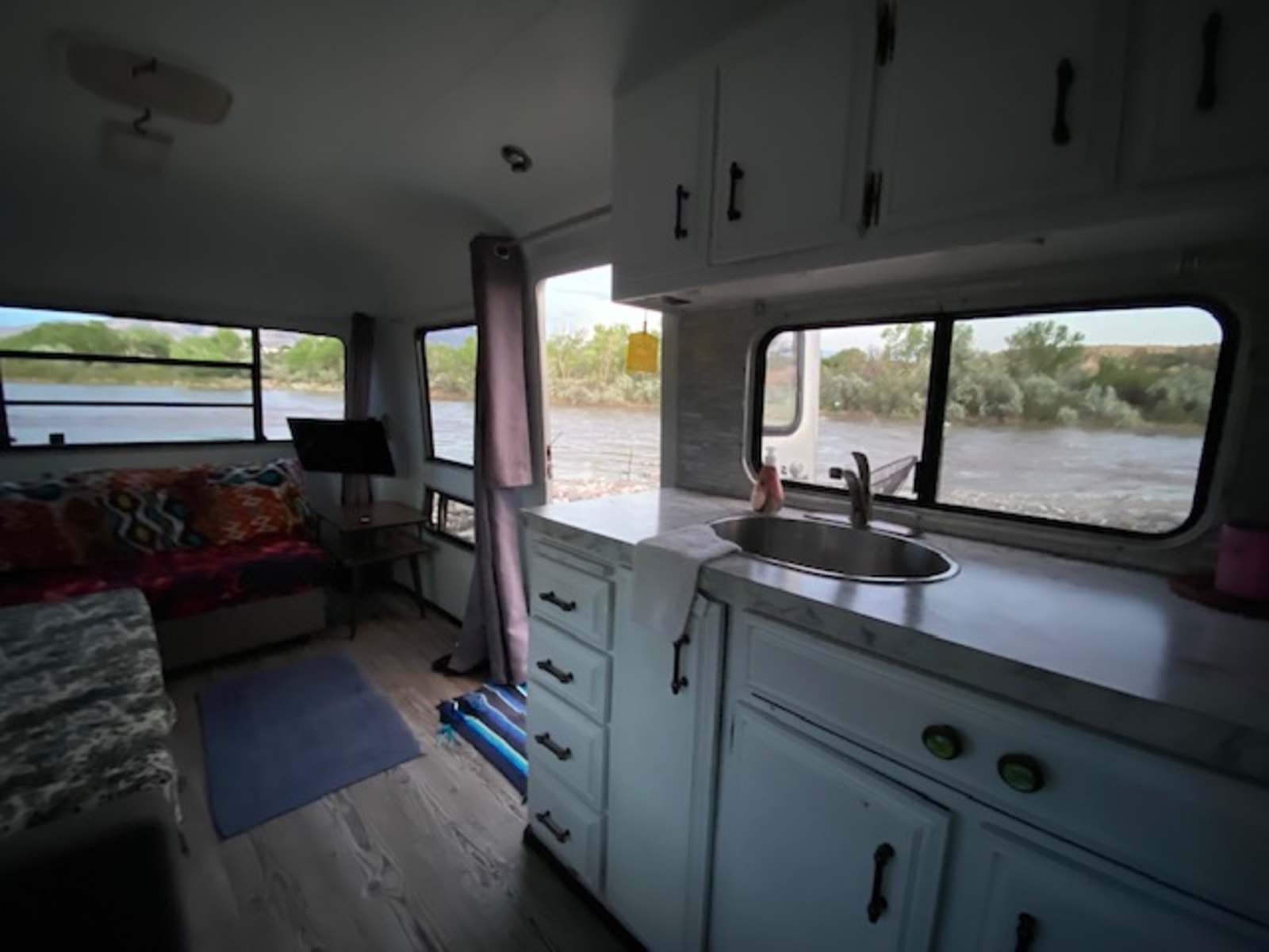 Colorado river Airstream - Clifton, Colorado - glamping.directory