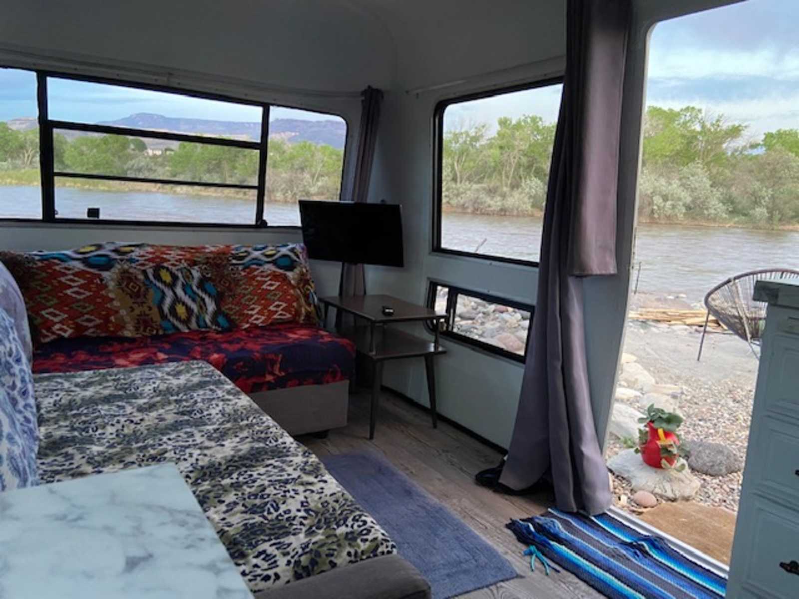 Colorado river Airstream - Clifton, Colorado - glamping.directory