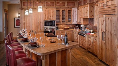 Fabulous Vacation Rental for 16 Guests near Steamboat Ski Resort, Colorado - Steamboat, Colorado - glamping.directory