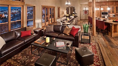 Fabulous Vacation Rental for 16 Guests near Steamboat Ski Resort, Colorado - Steamboat, Colorado - glamping.directory