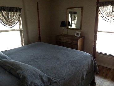 Cozy Suite Vacation Rental with Breakfast Included near Kerrville, Texas - Spring Branch, Texas - glamping.directory