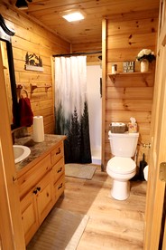 Off-Grid Lofted Cabin with Fire Pit Ideal for a Family Getaway in Maine - Norway, Maine - glamping.directory