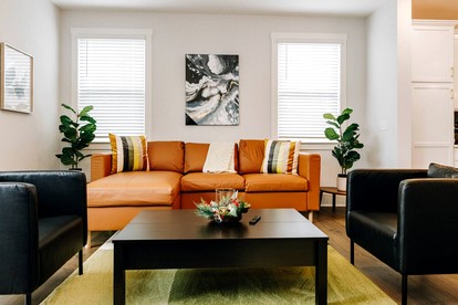 Vibrant Urban Vacation Rental Oasis near Catawba River in North Carolina - Charlotte, North Carolina - glamping.directory