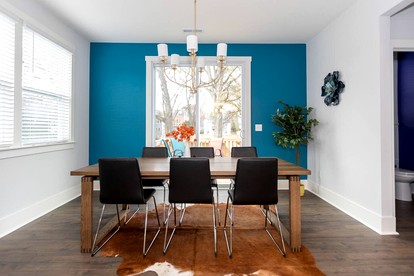 Vibrant Urban Vacation Rental Oasis near Catawba River in North Carolina - Charlotte, North Carolina - glamping.directory