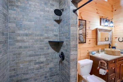 Romantic Getaways to this Rustic Cabin Rental with Stone Fireplace in Logan, Ohio - Logan, Ohio - glamping.directory