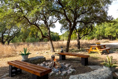 Spacious Texas Cabin Rental near Pedernales Falls for Weekend Getaways from Austin - Johnson City, Texas - glamping.directory