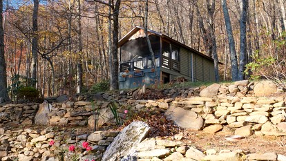 Peaceful Eclectic Mountain Cabin with Screened Porch Near Black Mountain | Black Mountain, NC - glamping.directory