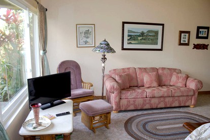 Modern and Eco-Friendly Bungalow on the Big Island of Hawaii - Hawi, Hawaii - glamping.directory