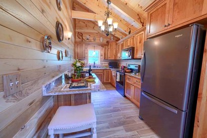 Wonderful Ohio Vacation Rental for Nature Getaways near Hocking Hills Park - Logan, Ohio - glamping.directory