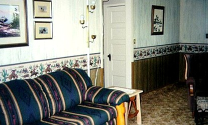 Charming Suite Rentals on Ranch near the Rocky Mountains in Northern Montana - Choteau, Montana - glamping.directory