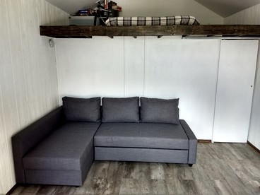 Cozy Unique Tiny Cabin with Beautiful Views in Livingston Manor, New York - Livingston Manor, New York - glamping.directory