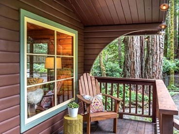 Sonoma County Romantic Getaways in this Creekside Cabin in the Redwood Forest - Guerneville, California - glamping.directory