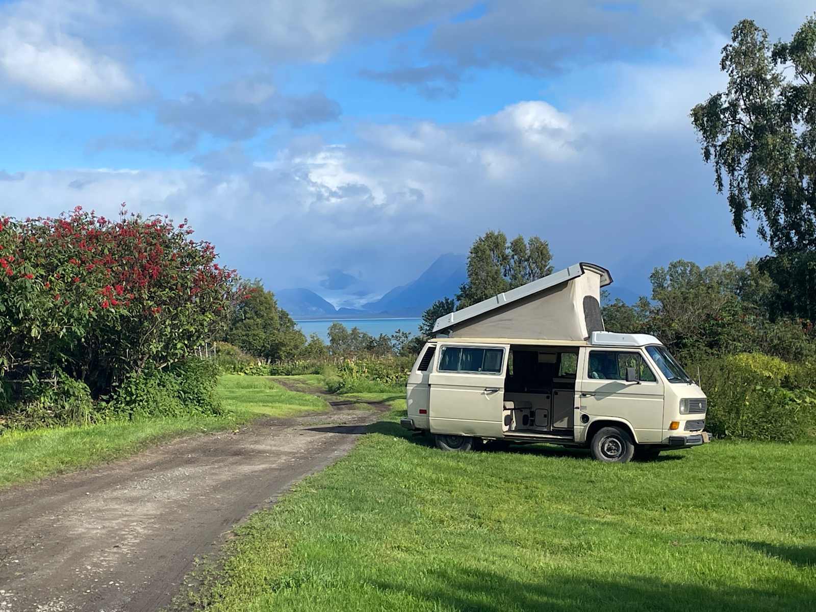Seaside Farm - Homer, Alaska - glamping.directory