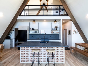Modern Pet-Friendly A-Frame Cabin Retreat with Stargazing Deck & Mountain Views near Grand Canyon South Rim & Williams, Arizona - Williams, Arizona - glamping.directory