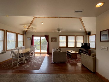 Rustic Dog-Friendly Beachfront Rental with Deck and Ocean Views on Hatteras Island, North Carolina - Frisco, North Carolina - glamping.directory