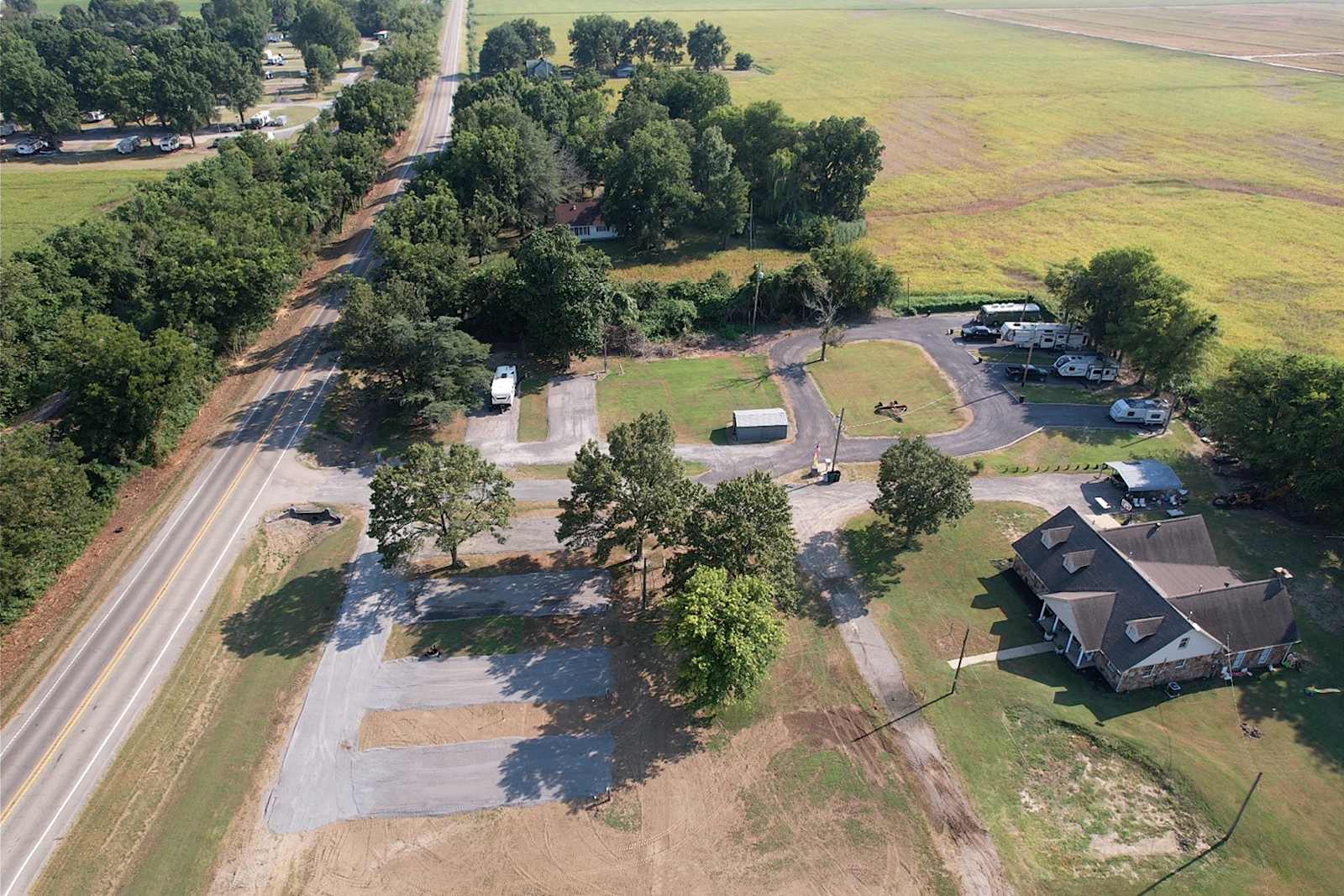 Green's Quiet Acre - Osceola, Arkansas - glamping.directory