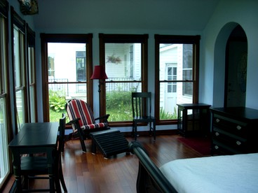 Suite Rental Ideal for Writer's Retreat with Lovely Views near Mount Vernon, Ohio - Mt Vernon, Ohio - glamping.directory