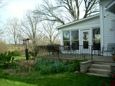 Suite Rental Ideal for Writer's Retreat with Lovely Views near Mount Vernon, Ohio - Mt Vernon, Ohio - glamping.directory