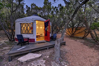 Classically Southern Texas Hill Country Cabins for Weekend Getaways near Austin - Dripping Springs, Texas - glamping.directory