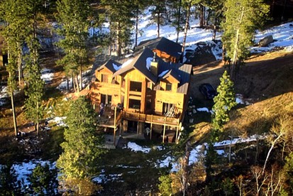 Rustic Secluded Log Cabin with a Hot Tub near Historic Deadwood, South Dakota - Lead, South Dakota - glamping.directory