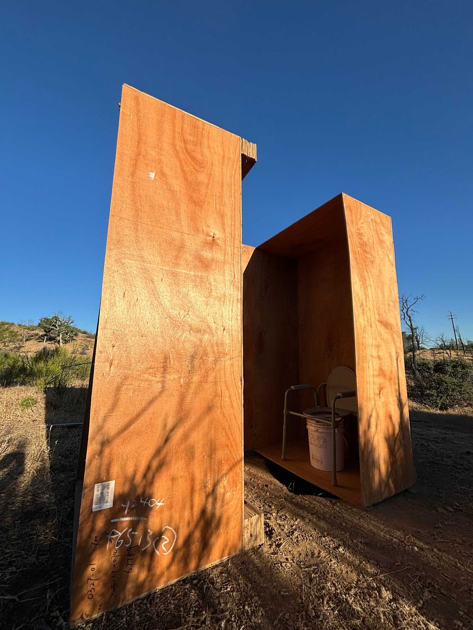 The Rainbow Junction - Livermore, California - glamping.directory