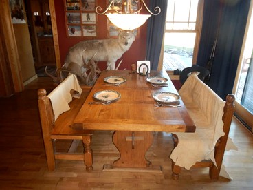 Rustic Accommodation with Breakfast near Shoshone National Forest, Wyoming - Meeteetse, Wyoming - glamping.directory