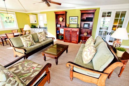 Tropical Getaway for 10 with Swimming Pool in Kekaha, Hawaii - Kekaha, Hawaii - glamping.directory
