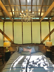 Romantic Glamping Tent for a Countryside Getaway near Columbus, Ohio - Granville, Ohio - glamping.directory