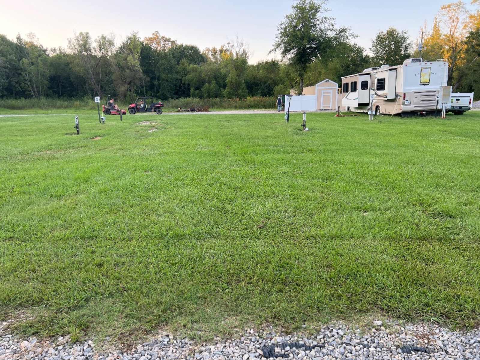 Talladega Pit Stop RV Park & Campground - Lincoln, Alabama - glamping.directory